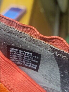 Tsubo orange-red textured leather comfort pumps. 8017 - Red SZ 8.5